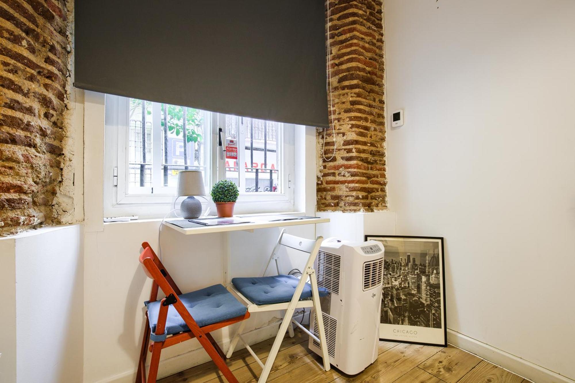 Intimo Estudio En Madrid, Centro, 2Pax, Wifi & Tv Экстерьер фото